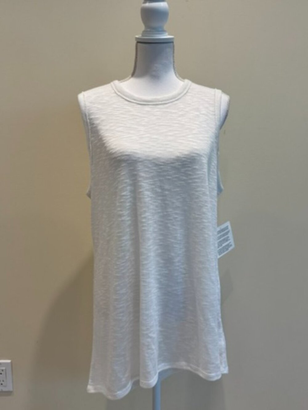 NWT RACHEL Rachel Roy White Sleeveless Long Tank Top Size XXL